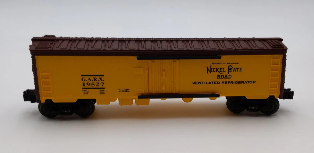 Lionel 6-19527 O Nickel Plate Road Reefer NIB - Image 2