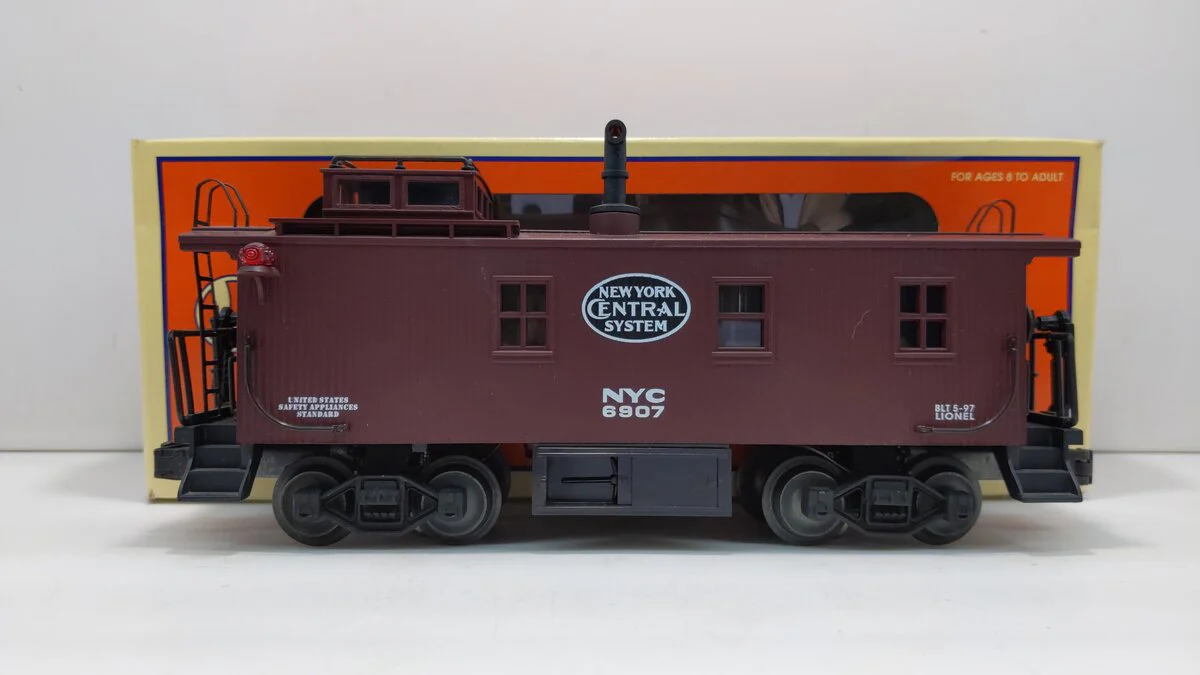 Lionel 6-19739 O Gauge New York Central Woodside Caboose #6907 NIB