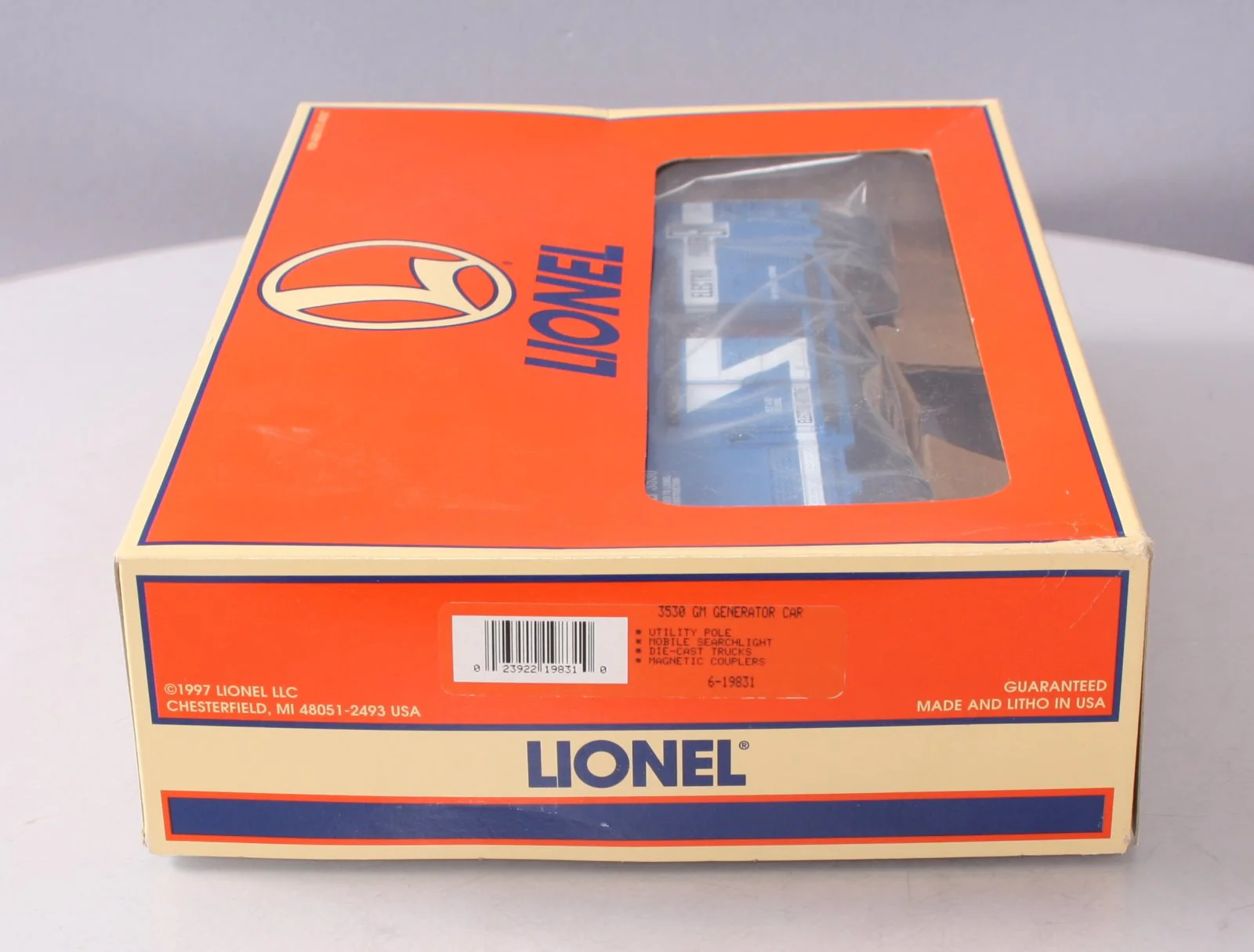 Lionel 6-19831 O Gauge GM Operating Generator Car with Searchlight EX/Box - Image 11