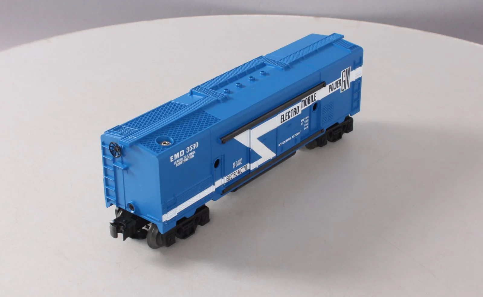 Lionel 6-19831 O Gauge GM Operating Generator Car with Searchlight EX/Box - Image 4