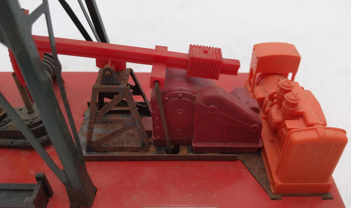 Lionel 6-2305 O Gauge Getty Operating Oil Derrick And Pump/Box - Image 5