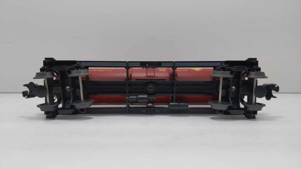 Lionel 6-26197 O Gauge Delaware and Hudson Tank Car NIB - Image 4