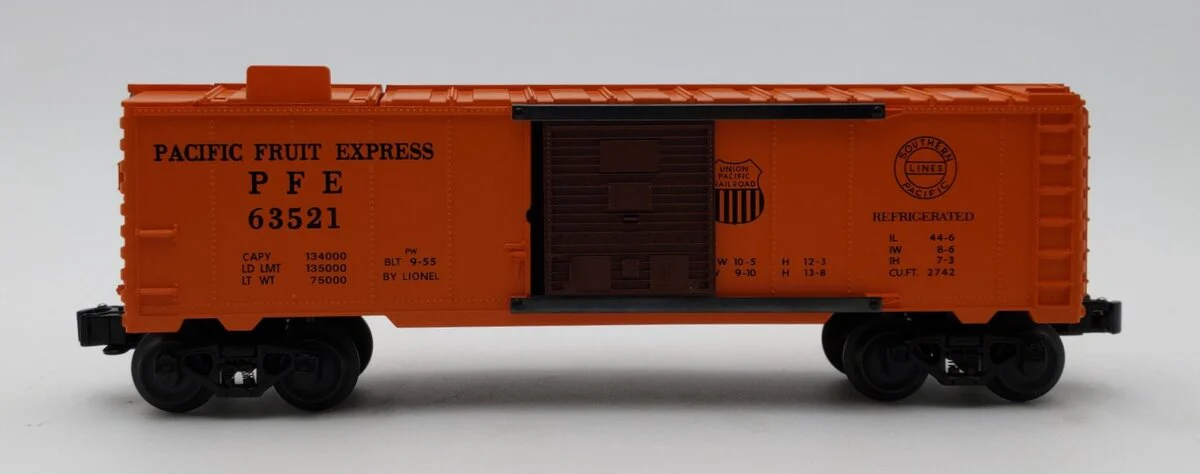 Lionel 6-26794 O Gauge PWC Pacific Fruit Express Operating Ice Car #63521 LN/Box - Image 2