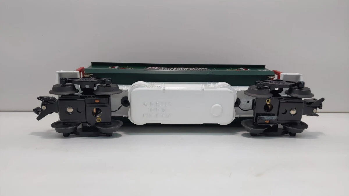 Lionel 6-26870 O Gauge Christmas Dump Car NIB - Image 6