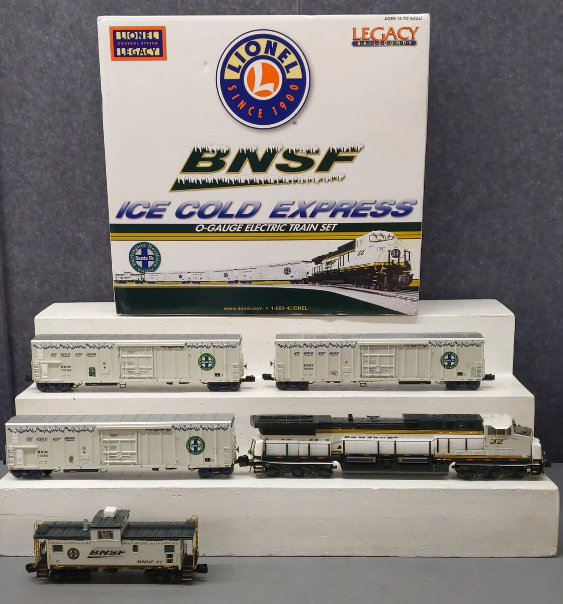 Lionel 6-31783 O Gauge BNSF Ice Cold Express Diesel Train Set w/Legacy VG/Box