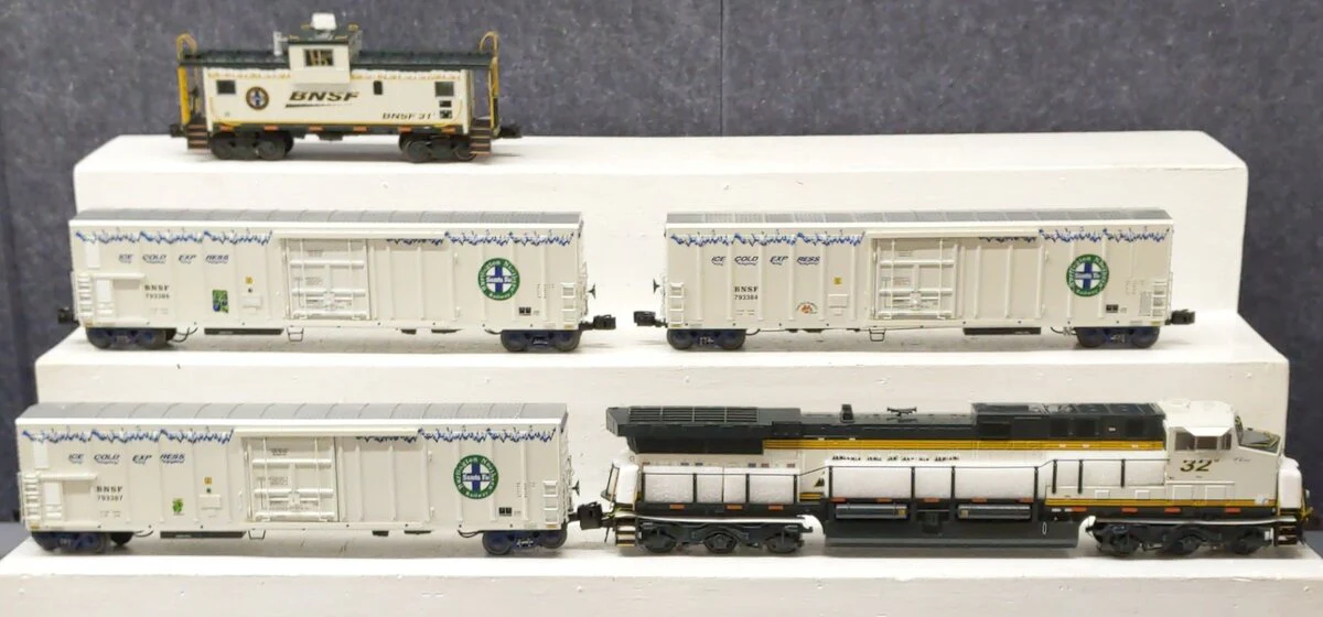 Lionel 6-31783 O Gauge BNSF Ice Cold Express Diesel Train Set w/Legacy VG/Box - Image 2
