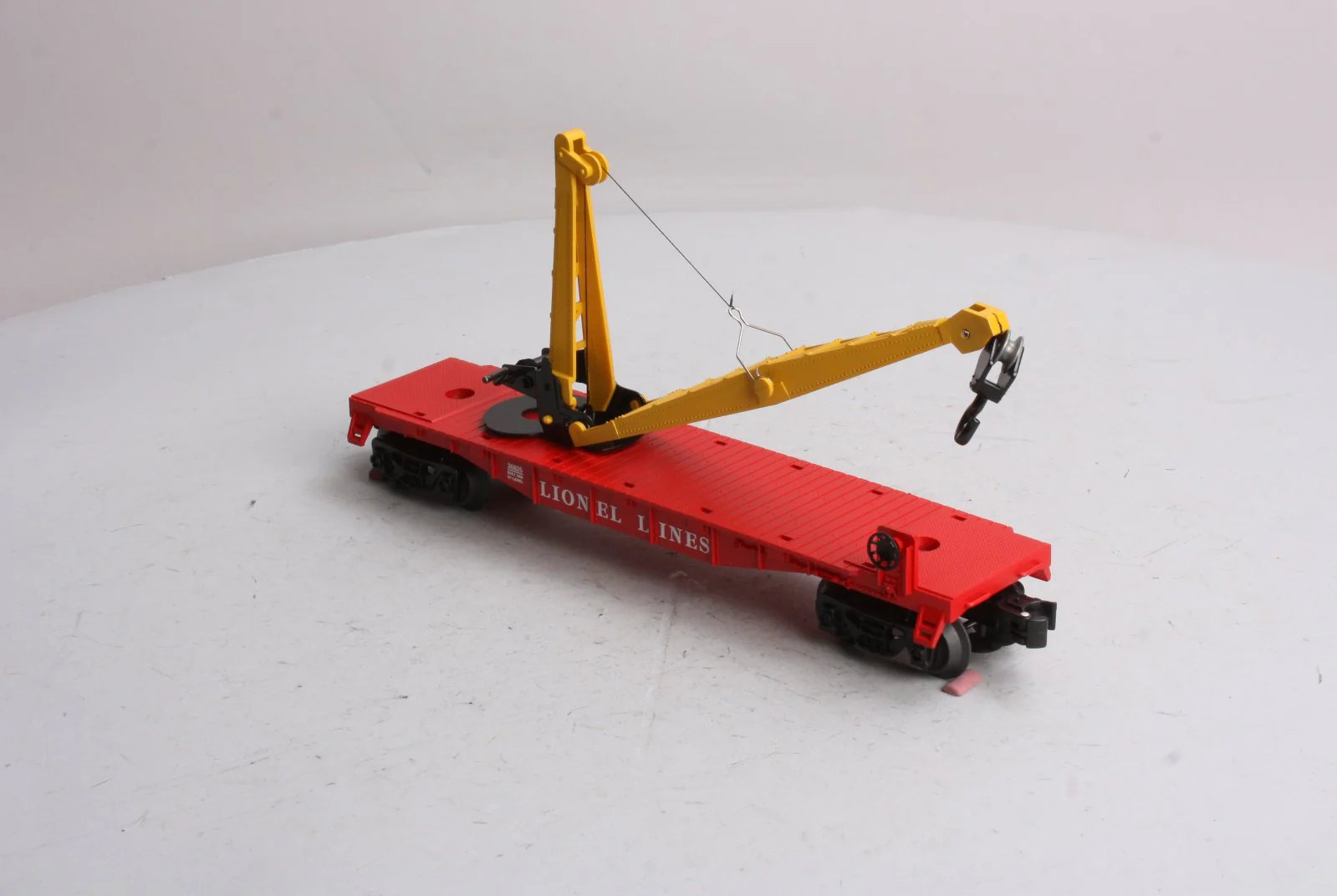 Lionel 6-36825 Flatcar with Crane LN - Image 2