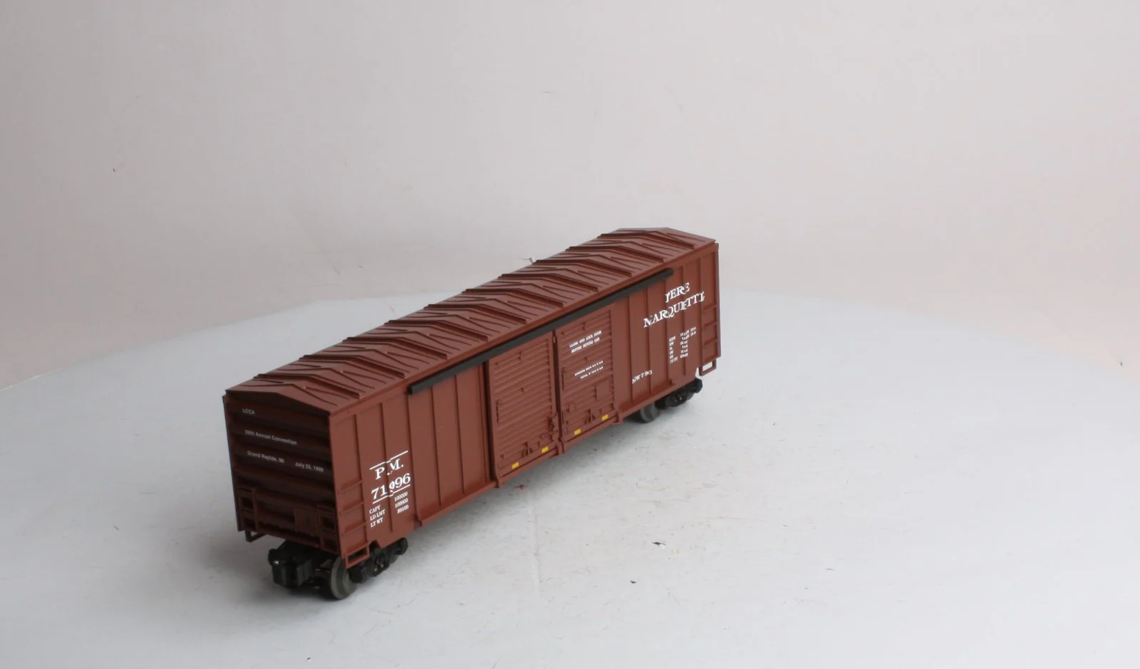Lionel 6-52090 O Gauge Pere Marquette LCCA-1996 Double Door Boxcar #71996 LN/Box - Image 9