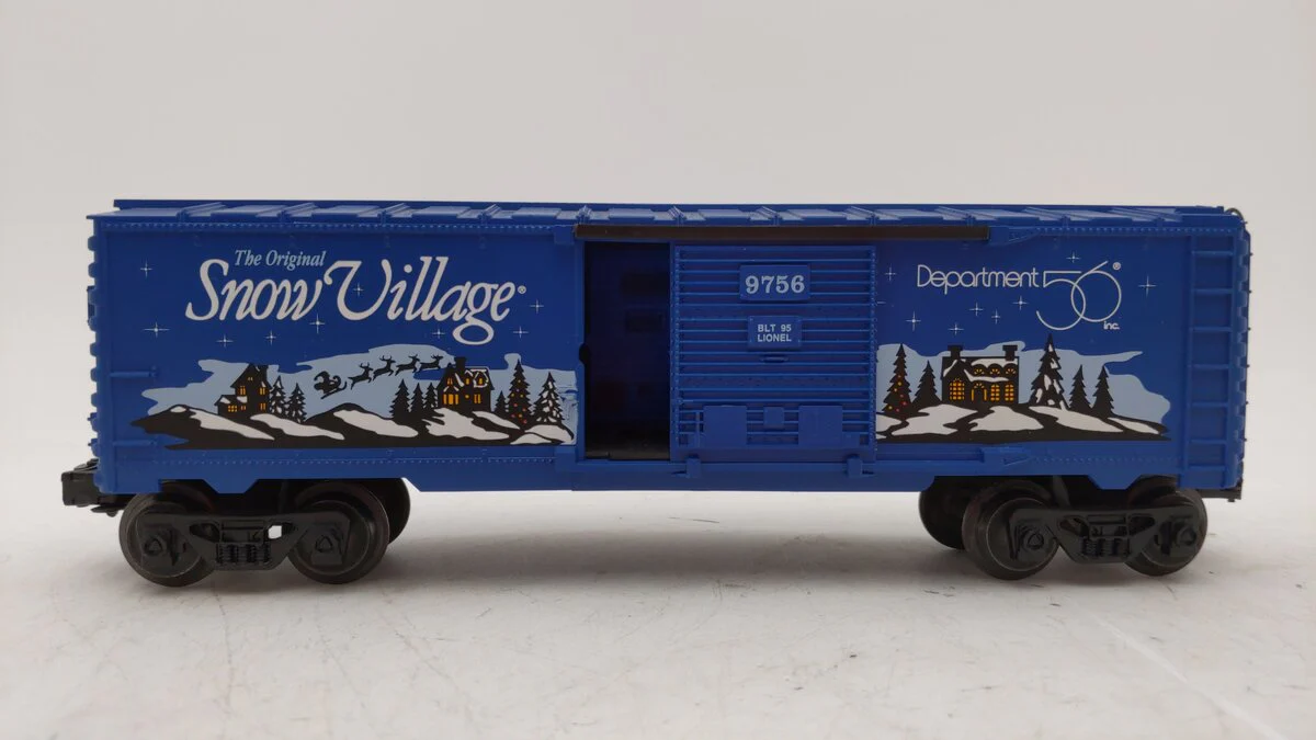 Lionel 6-52096 O Gauge Original Department 56 Snow Village Box Car #9756 LN/Box - Image 2