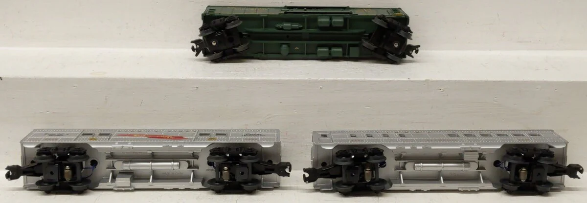 Lionel 6-52533 O Burlington Northern Passenger & Freight Car Set /No Locomotive EX - Image 4