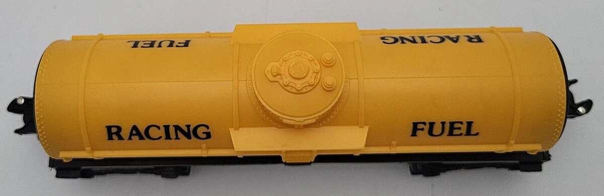 Lionel 6-6108 Racing Fuel Single Dome Tank Car LN - Image 3