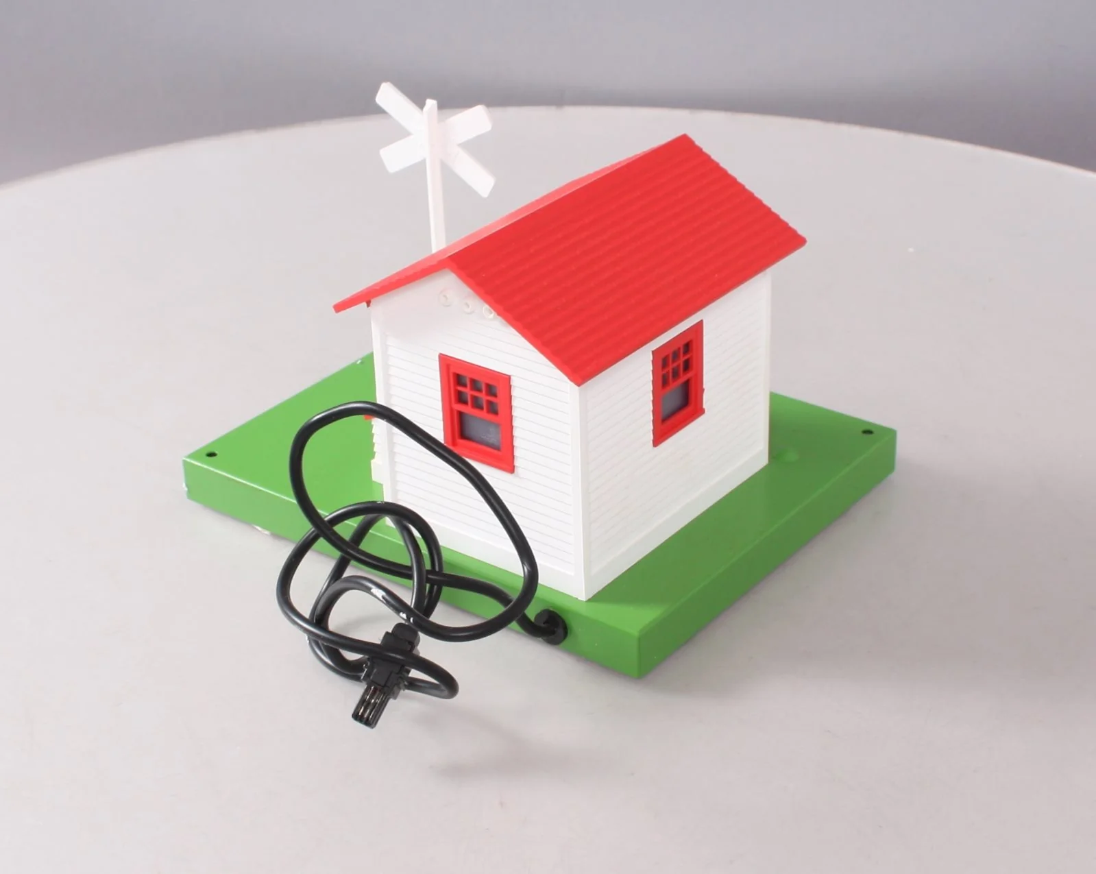 Lionel 6-81063 O Assembled Classic Automatic Gateman LN/Box - Image 7