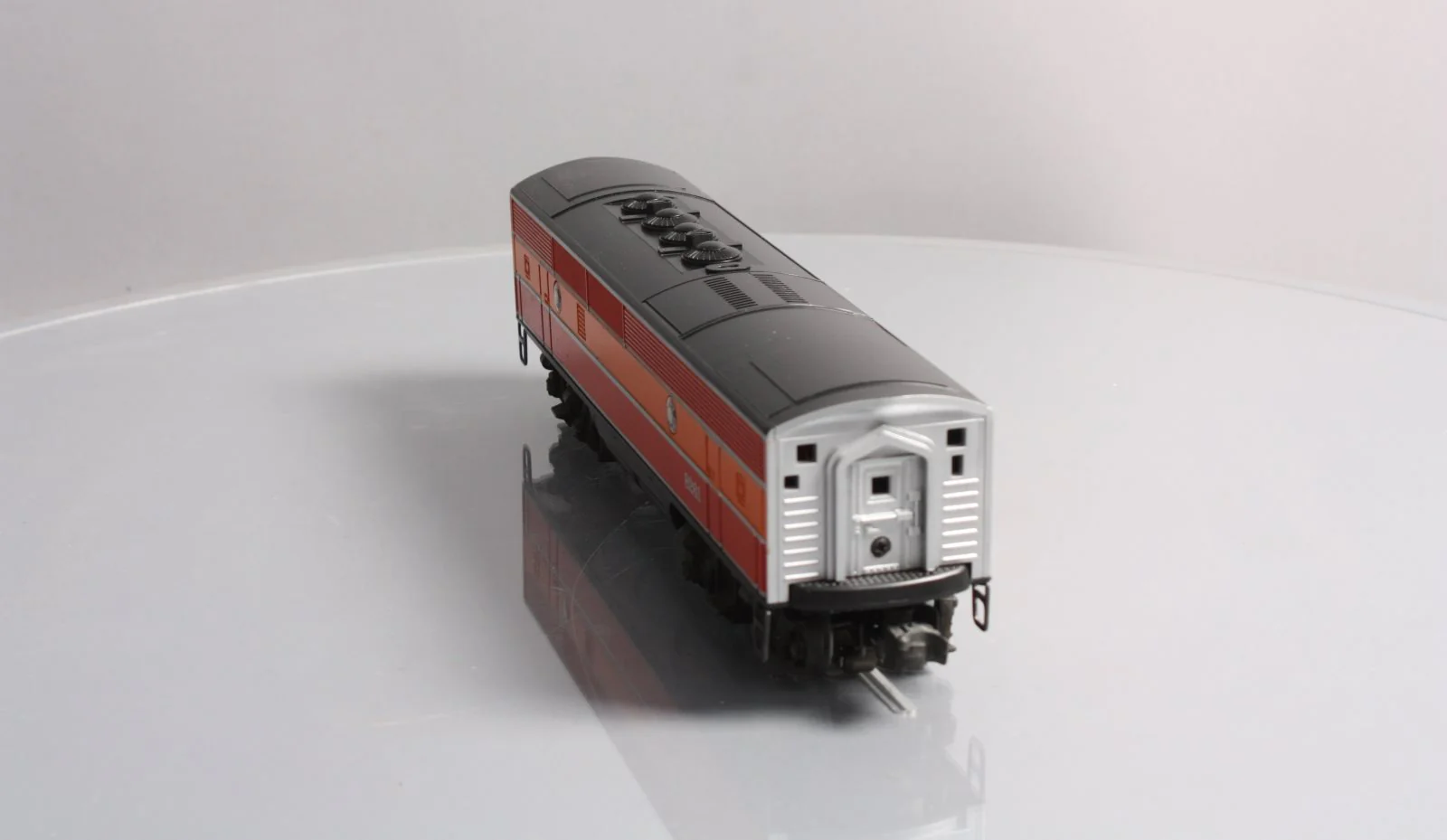 Lionel 6-8261 O SP Daylight F3 Non-Powered B-Unit Diesel Locomotive w/Sound LN/Box - Image 7