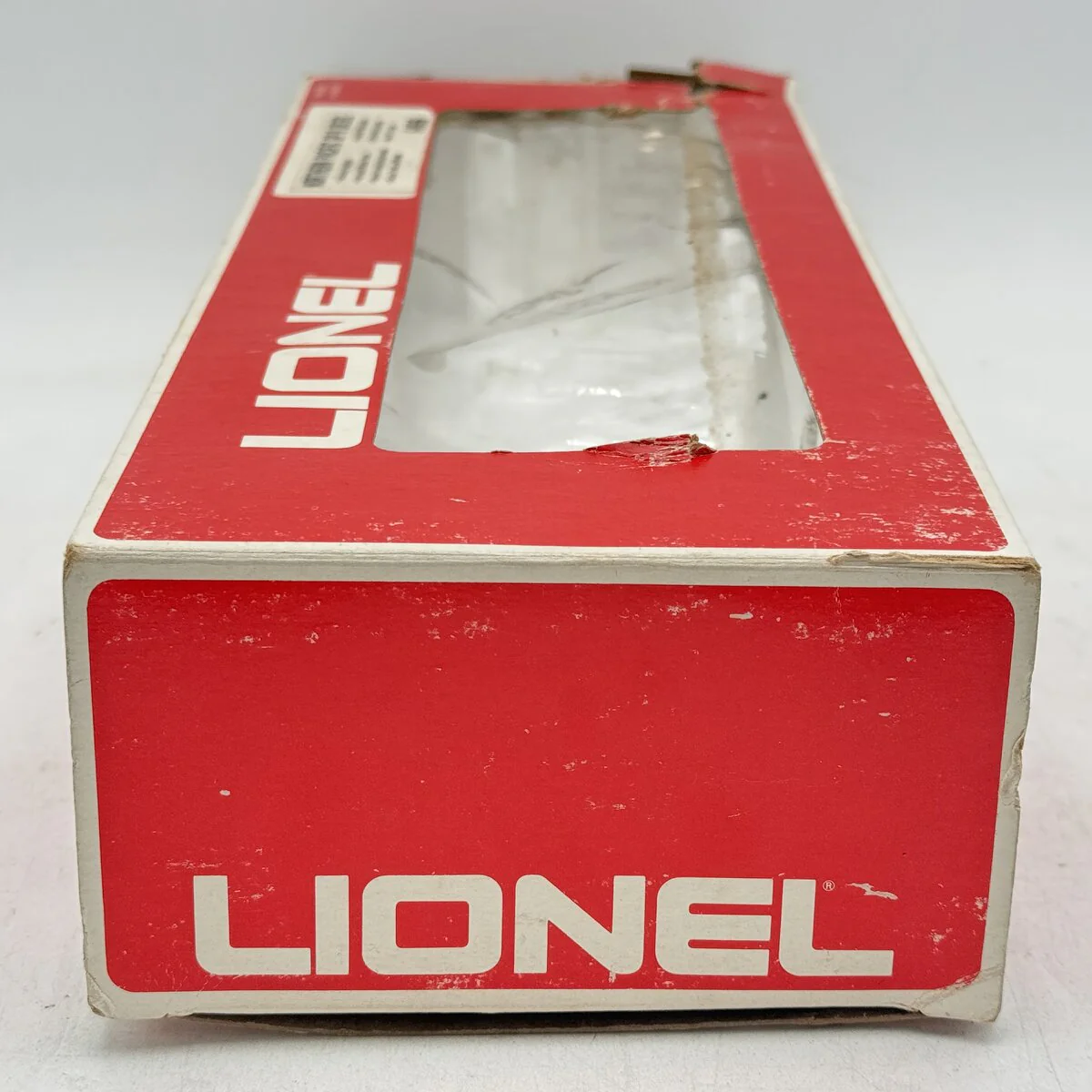 Lionel 6-8666 O Gauge Northern Pacific GP9 Powered Diesel Locomotive #8666/Box - Image 8