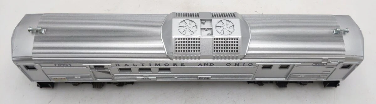 Lionel 6-8765 O Gauge Baltimore & Ohio RDC Budd Non-Powered Baggage Car VG/Box - Image 3