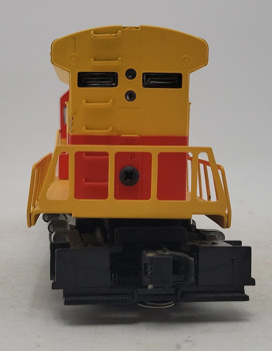 Lionel 6-8961 O Southern Pacific U36C Non-Powered Diesel Locomotive #8961 EX - Image 5