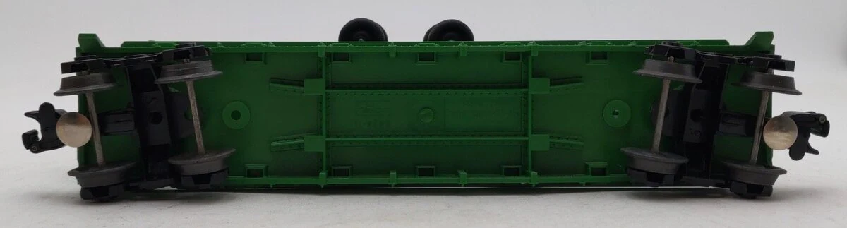 Lionel 6-9133 O Gauge Burlington Northern Flatcar #9133 with Trailers EX/Box - Image 4