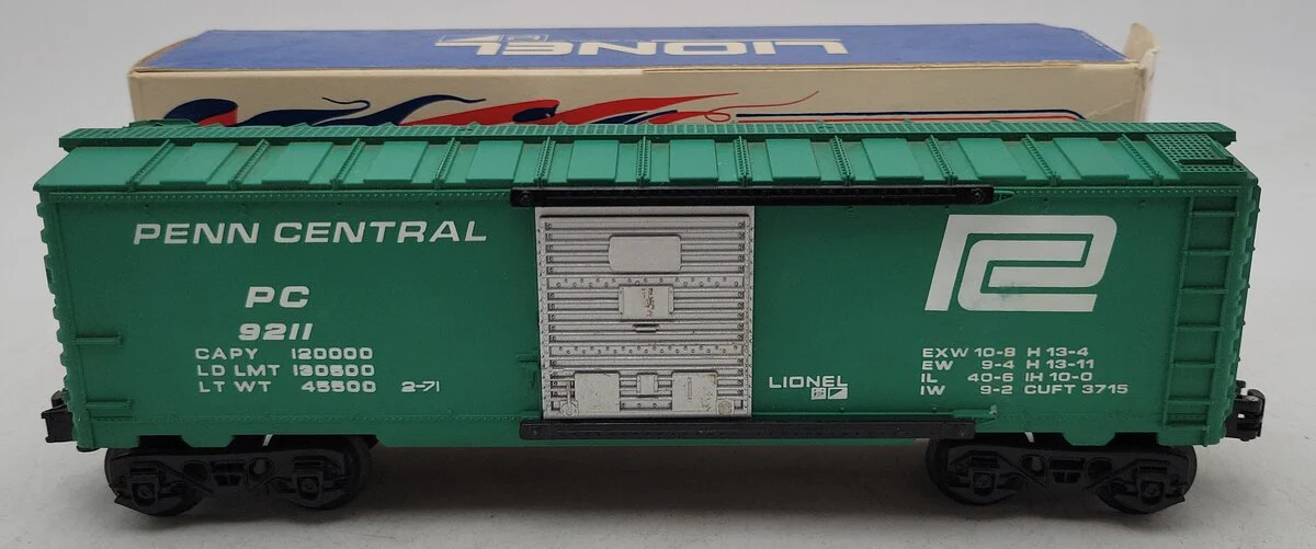 Lionel 6-9211 O Gauge Penn Central Boxcar EX/Box