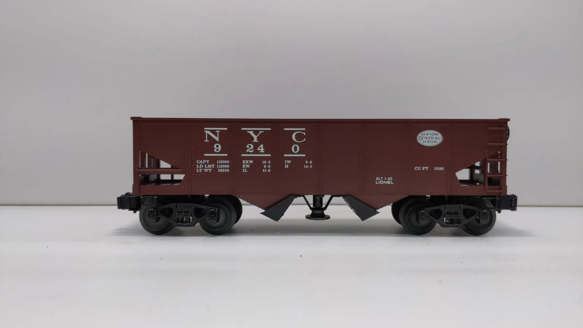 Lionel 6-9240 O Gauge New York Central Operating Hopper #9240 LN/Box - Image 2