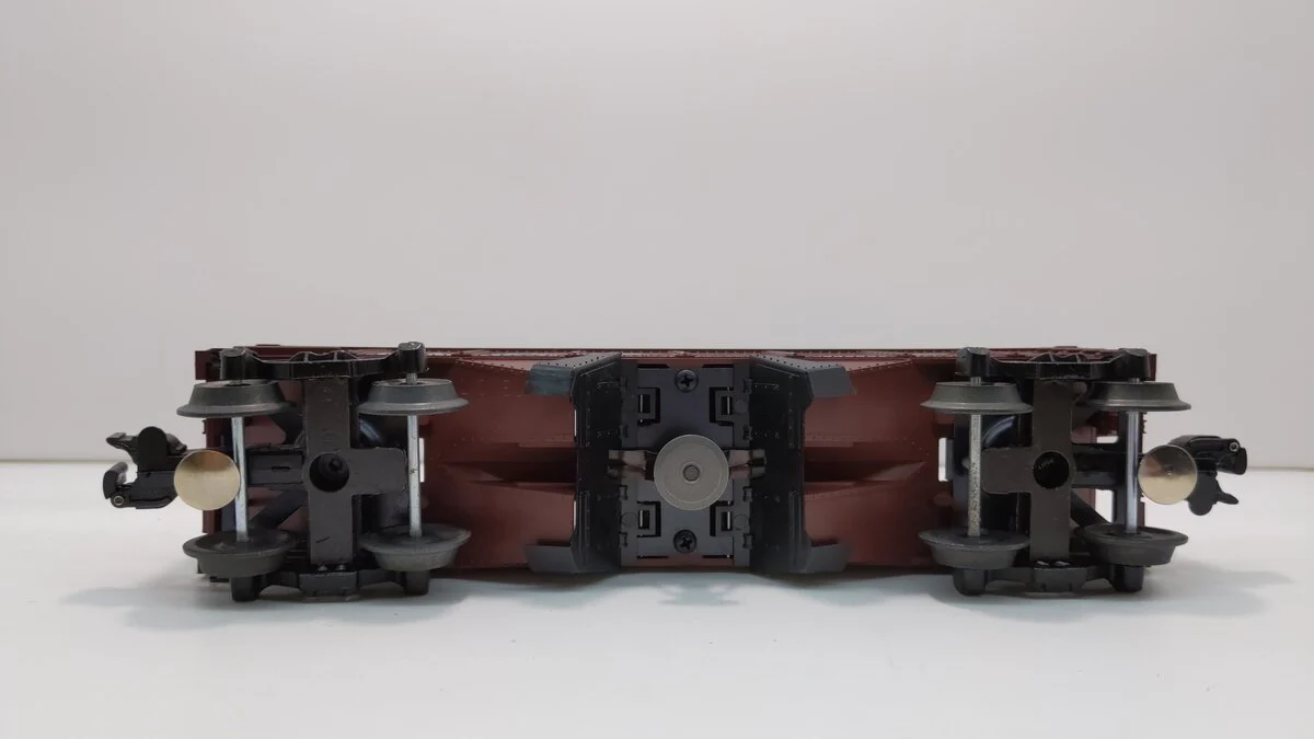 Lionel 6-9240 O Gauge New York Central Operating Hopper #9240 LN/Box - Image 4