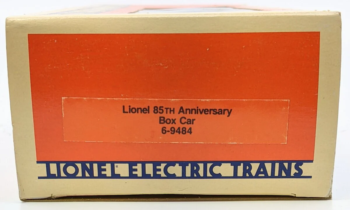 Lionel 6-9484 O Gauge Lionel 85th Anniversary Boxcar EX/Box - Image 3