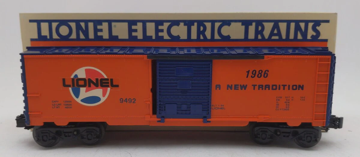 Lionel 6-9492 O Gauge Lionel Lines Orange/Blue Boxcar EX/Box