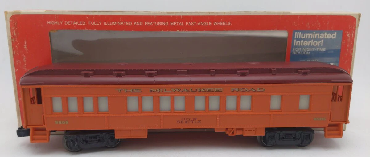 Lionel 6-9505 O Gauge Milwaukee Road "City of Seattle" Passenger Car EX/Box