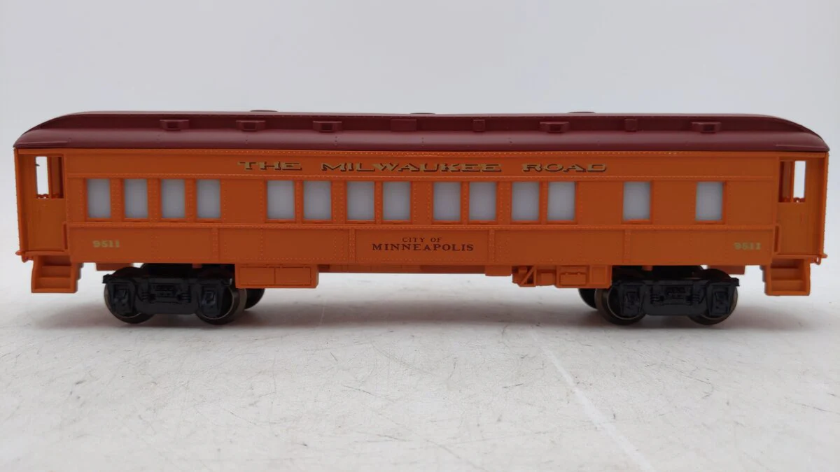 Lionel 6-9511 O Gauge Milwaukee Road "City Of Minneapolis" Passenger Car EX/Box - Image 2