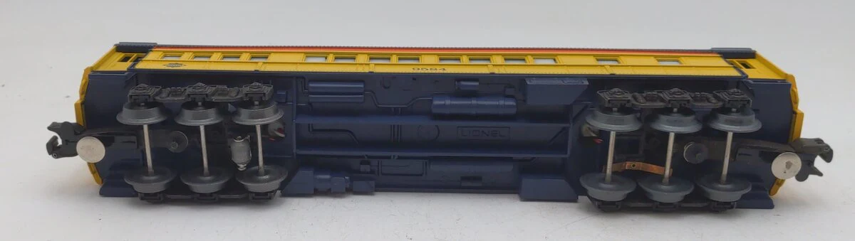 Lionel 6-9584 O Gauge Chessie Steam Special Passenger Car EX/Box - Image 5