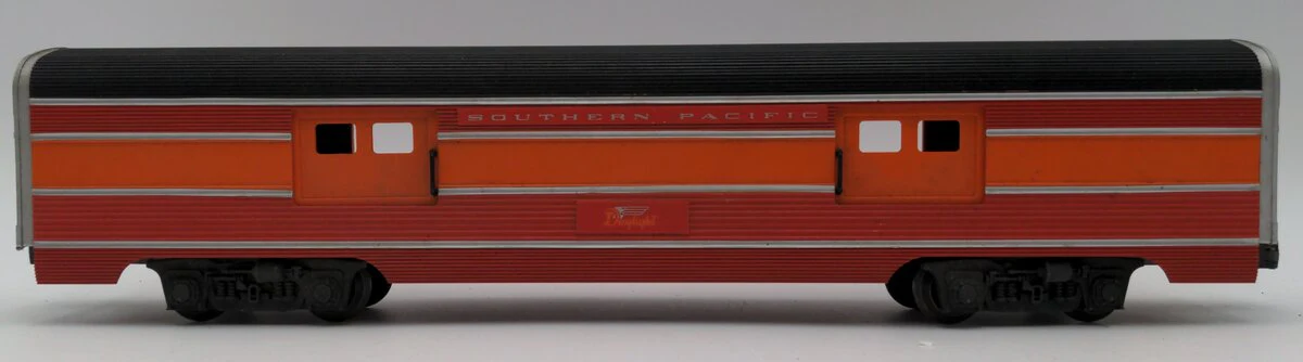 Lionel 6-9589 O Gauge Southern Pacific Daylight Aluminum Baggage Car VG - Image 2