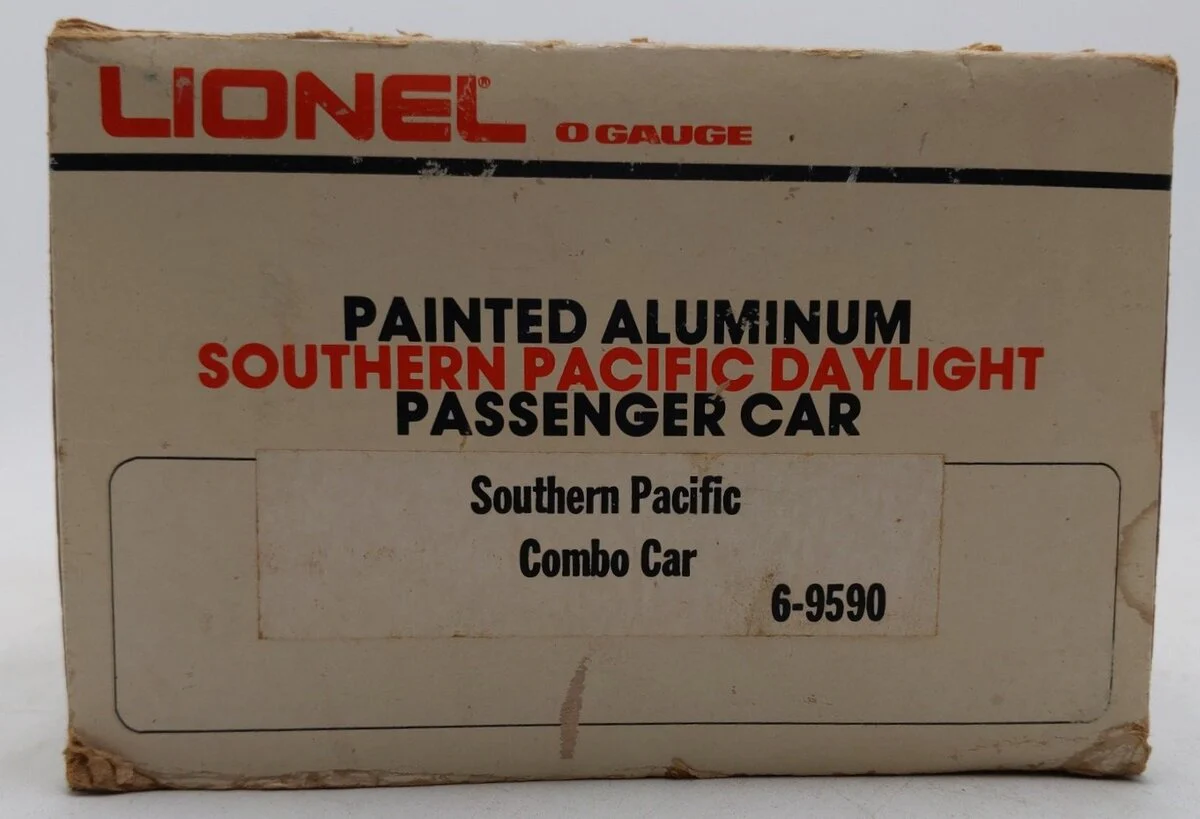 Lionel 6-9590 O Gauge Southern Pacific Daylight Aluminum Combo Car EX/Box - Image 6