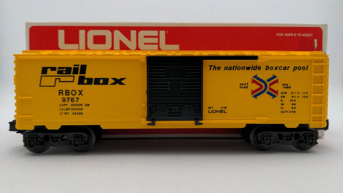 Lionel 6-9767 O Gauge Rail Box Boxcar EX/Box