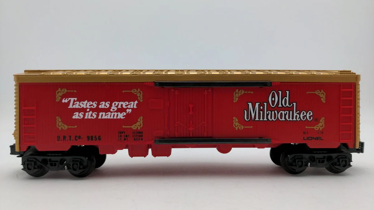 Lionel 6-9856 O Gauge Old Milwaukee Beer Billboard Reefer Car EX/Box - Image 2