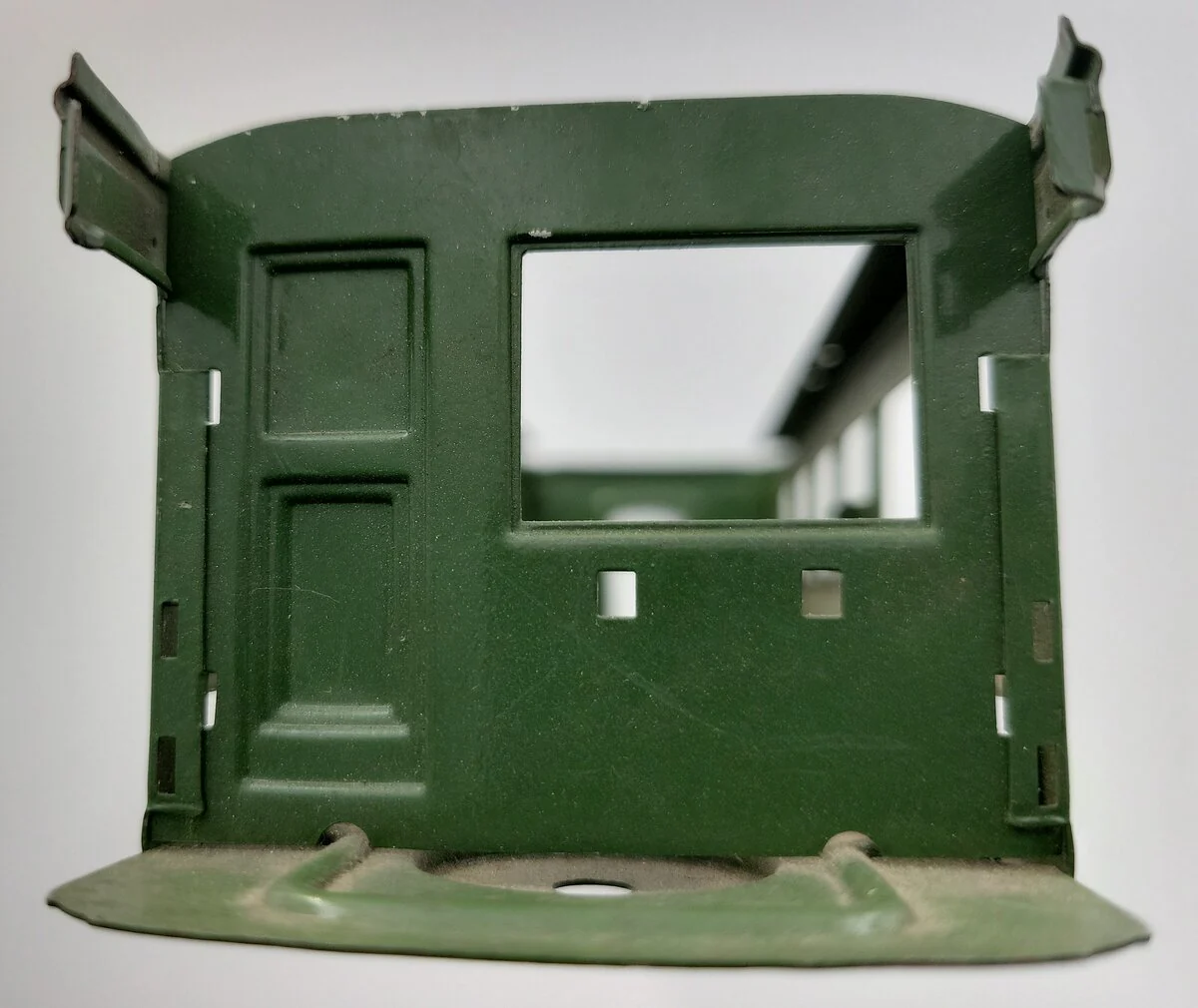 Lionel 614-2 O Gauge Green Tinplate Observation Car Body - Image 6