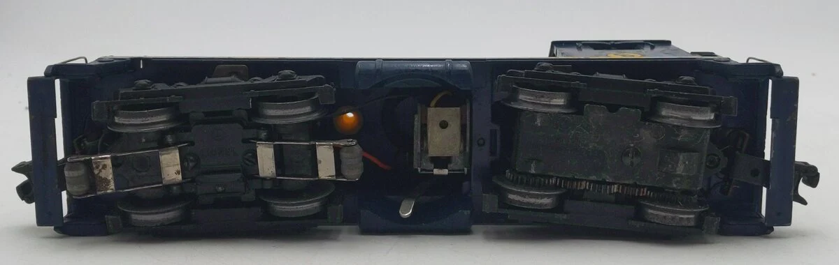 Lionel 624 Vintage O Chesapeake & Ohio NW-2 Powered Diesel Locomotive VG - Image 2