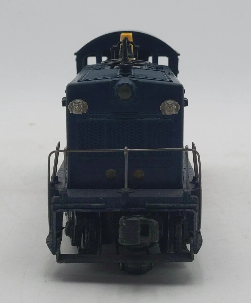 Lionel 624 Vintage O Chesapeake & Ohio NW-2 Powered Diesel Locomotive VG - Image 4