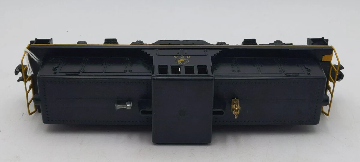 Lionel 628 VIntage O Northern Pacific 44 Ton Diesel Locomotive VG - Image 2