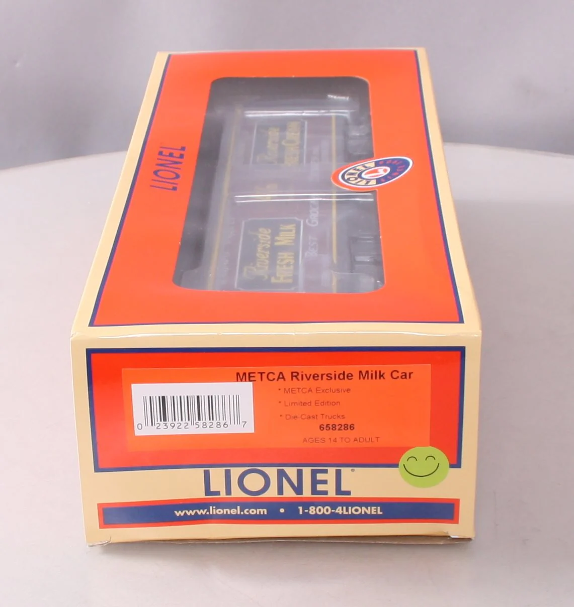 Lionel 658286 O Gauge METCA Riverside Milk Car #1836 NIB - Image 12
