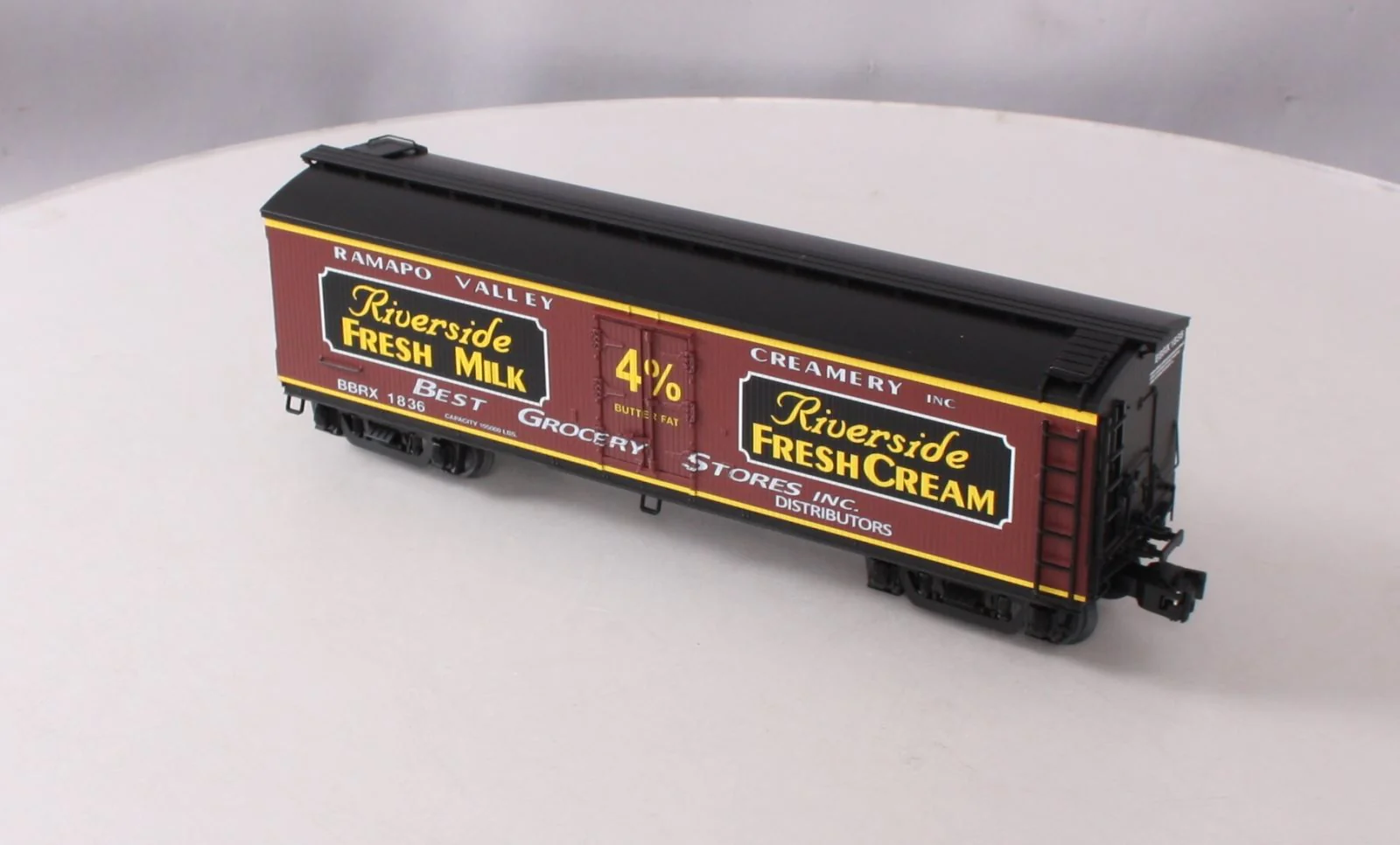 Lionel 658286 O Gauge METCA Riverside Milk Car #1836 NIB - Image 3