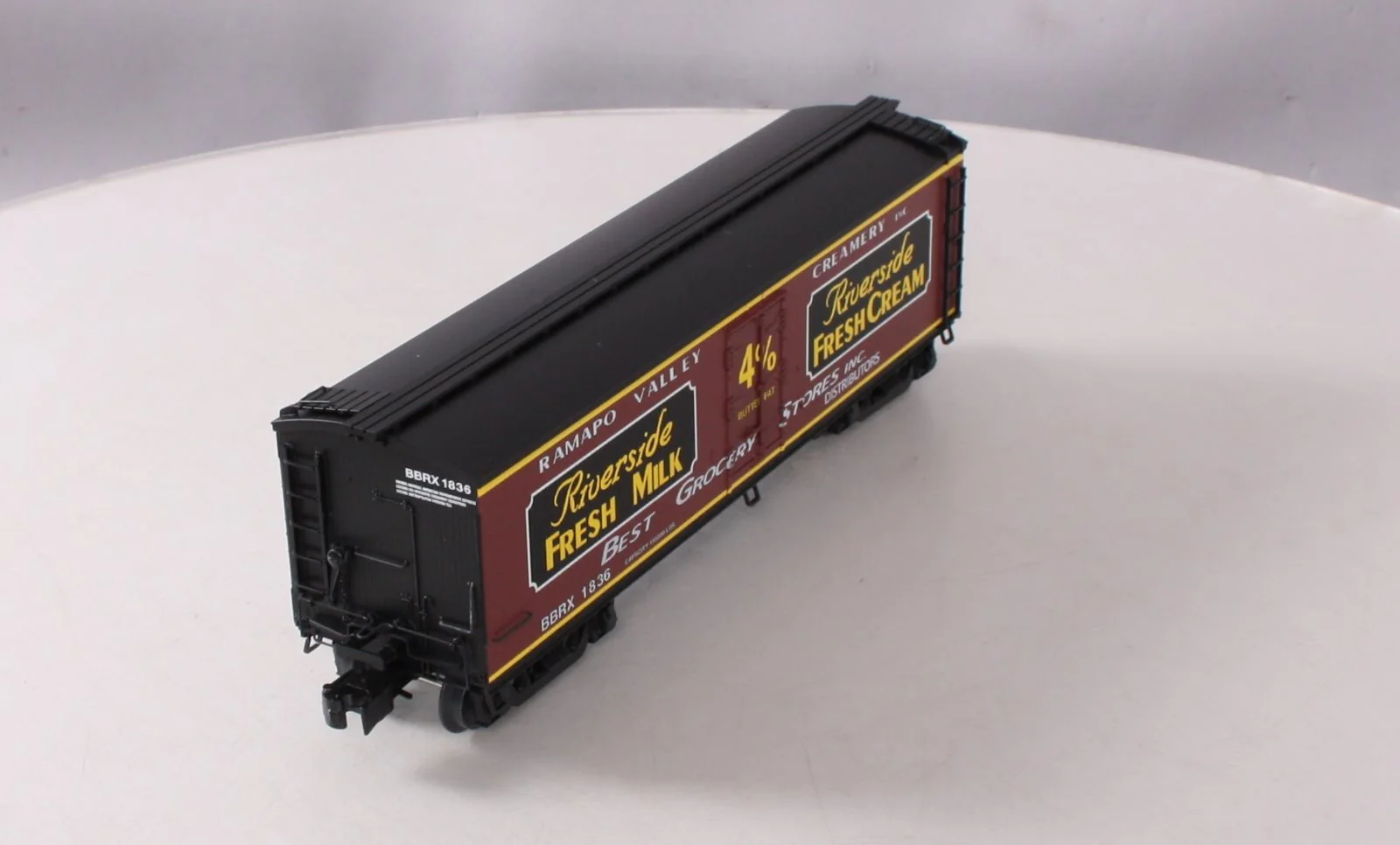 Lionel 658286 O Gauge METCA Riverside Milk Car #1836 NIB - Image 5