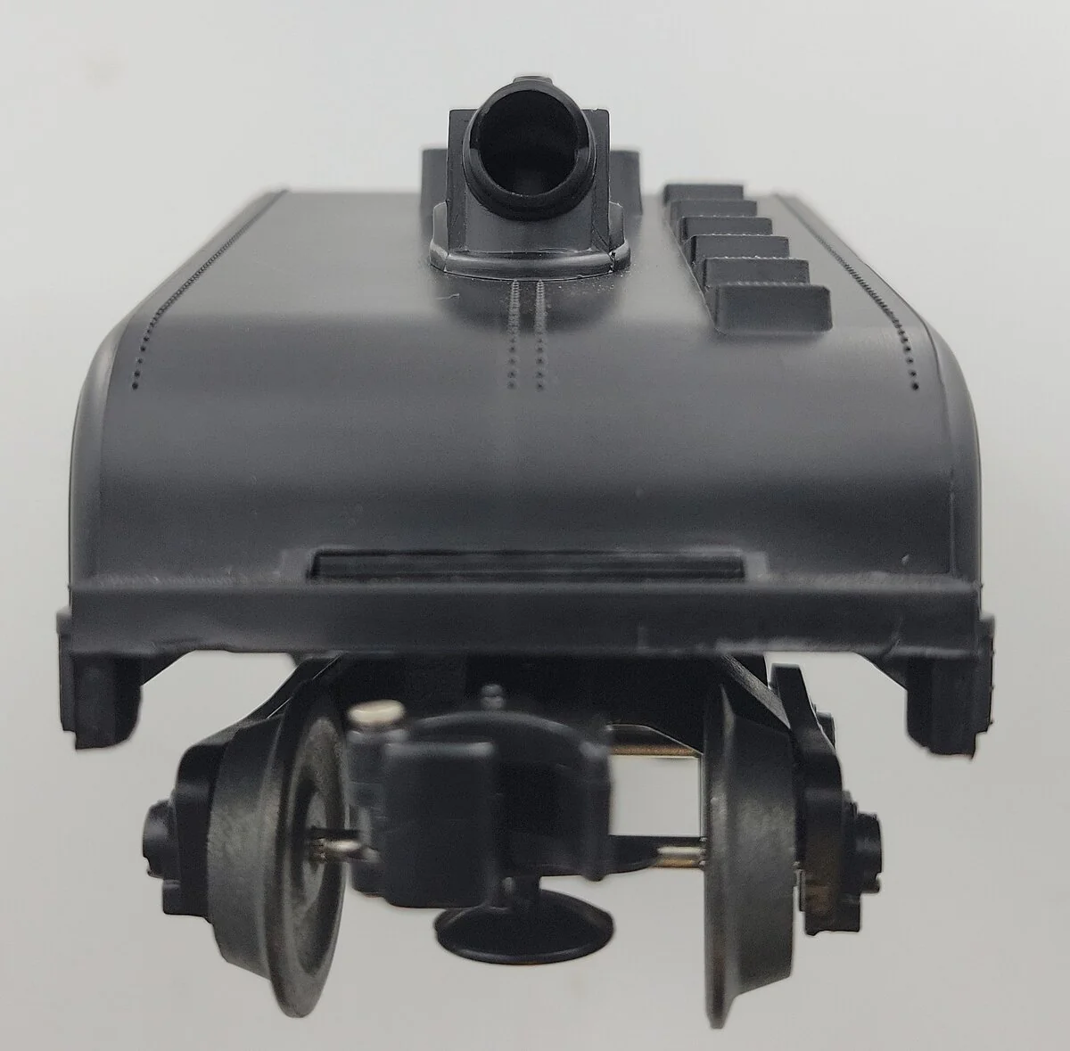 Lionel 8670T-1 Norfolk and Western Slope Back Tender Assembly - Image 4