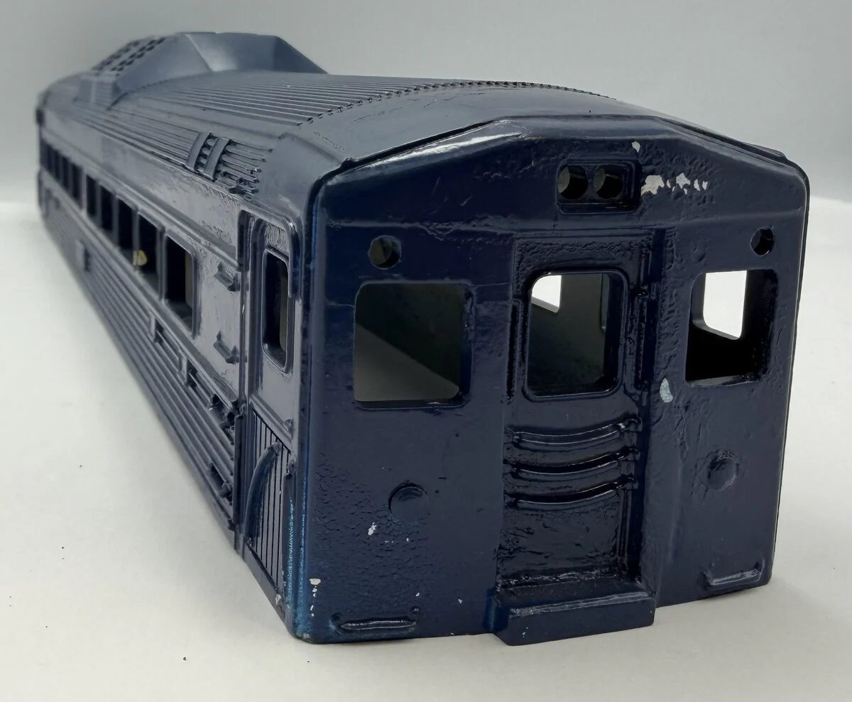 Lionel 8767-3 Budd Passenger Dummy Car Shell without Horns - Image 6