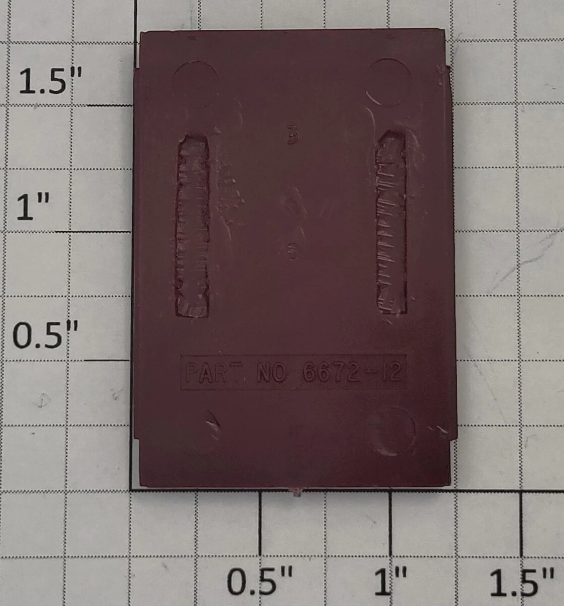 Lionel 9886-12 Maroon "Mounds" Reefer Car Door with Guides - Image 2