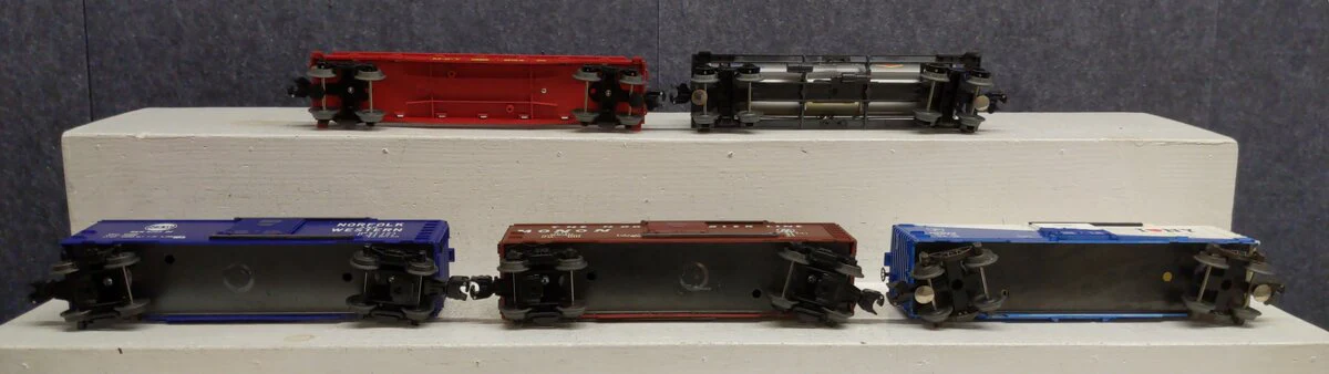 Lionel Assorted O Gauge Freight Cars [5] EX - Image 3