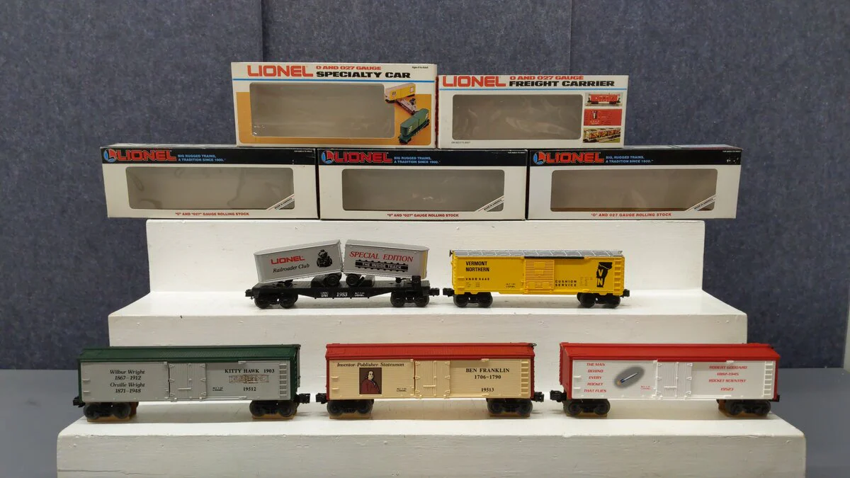 Lionel Assorted O Gauge Freight Cars [5] LN/Box