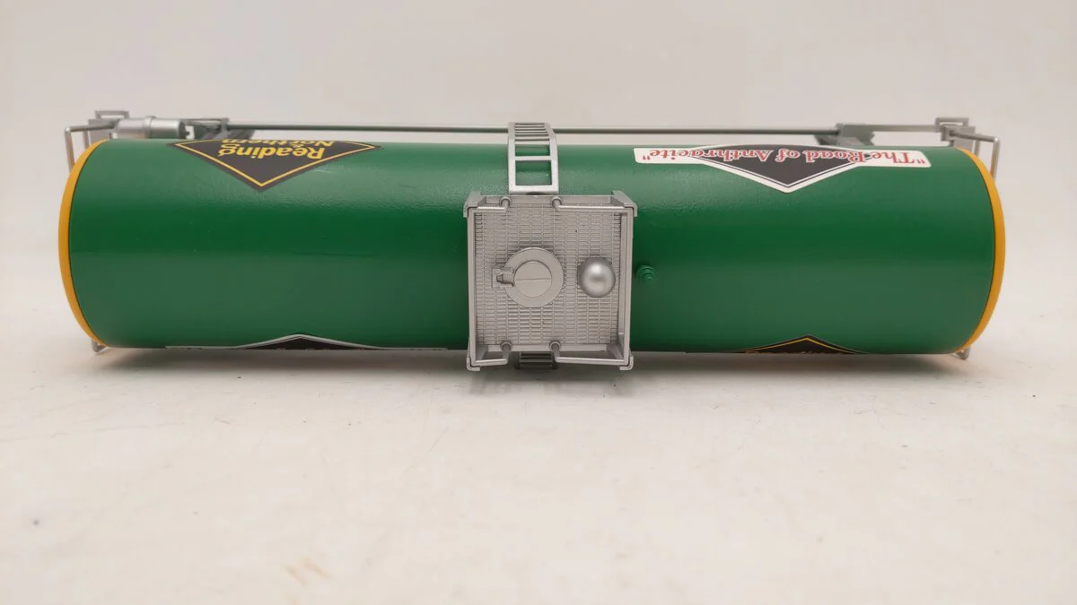 Lionel Custom O Gauge Reading & Northern Single Dome Tank Car (No Road Number) EX - Image 7