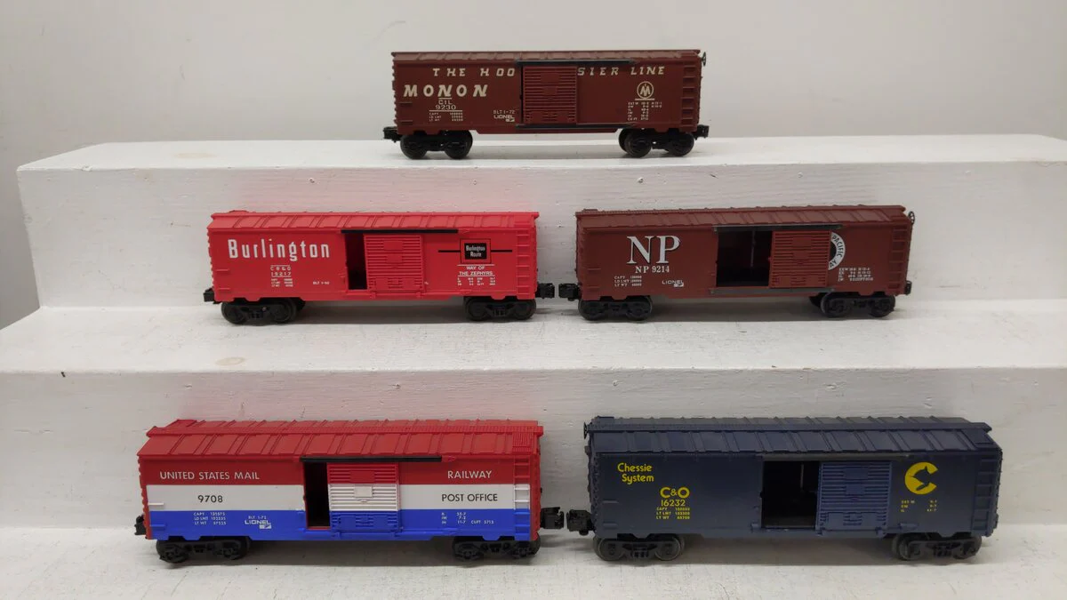 Lionel O Assorted Freight Cars 6-9214, 6-9708, 6-19217, 6-9230 & 616232 [5] EX - Image 2