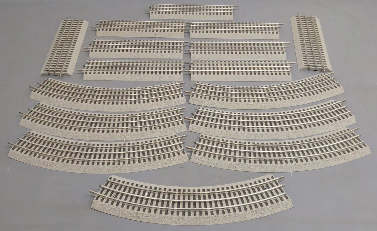 Lionel O Gauge Assorted Curved & Straight Fast Track Sections [16] EX - Image 2