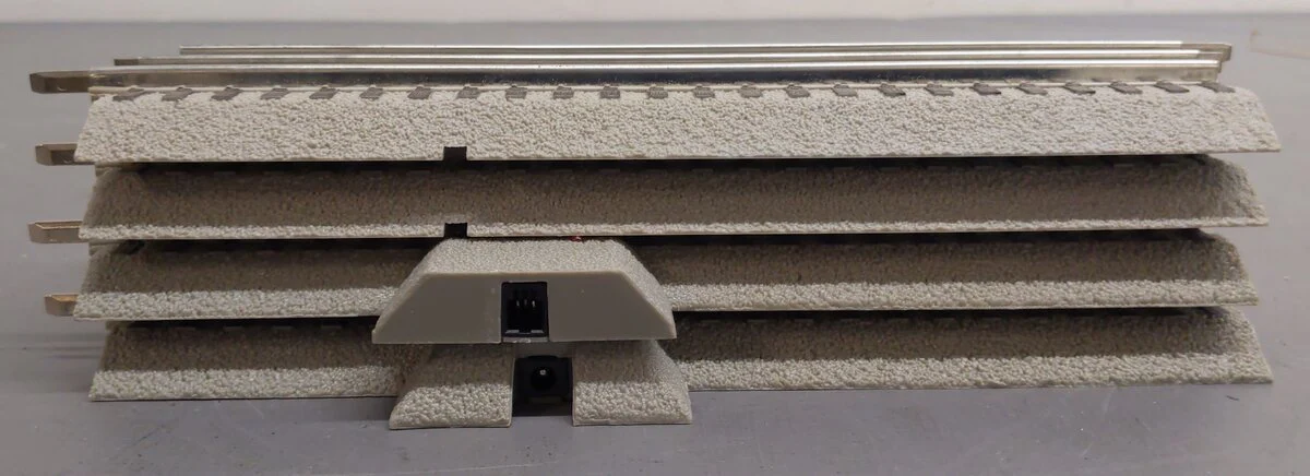 Lionel O Gauge Assorted Track Sections: 6-37110, 6-12027 [4] VG - Image 3