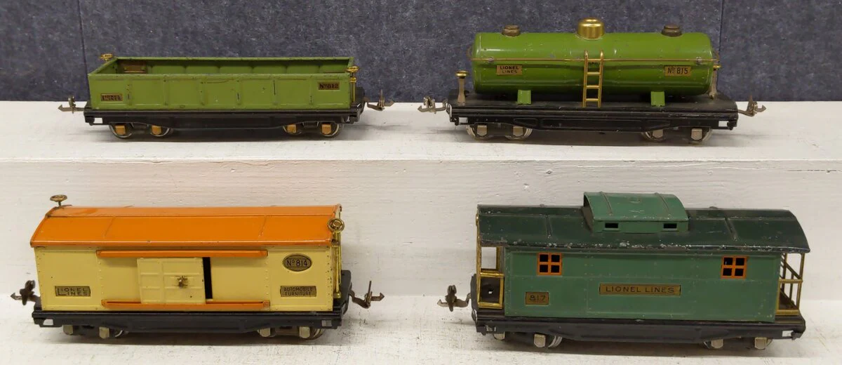 Lionel Vintage O Gauge Freight Cars #817,815,814,812 [4] VG